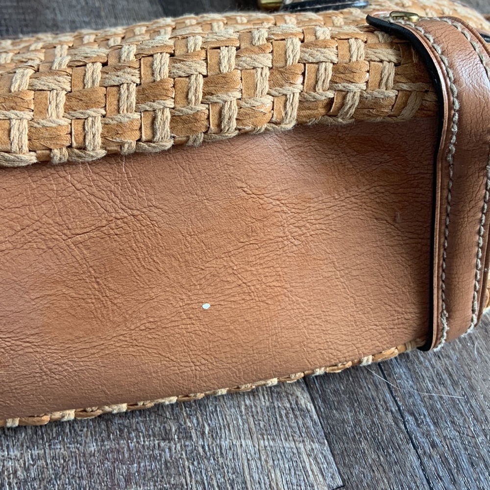 Fossil Vintage Tan Basket Woven Leather Shoulder Bag - Picture 5 of 14